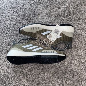 🌟HP🌟Adidas PulseBoost HD Winter Shoes